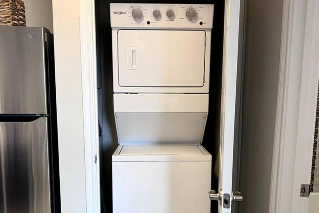 Studio Apartment Austin Luaran gambar